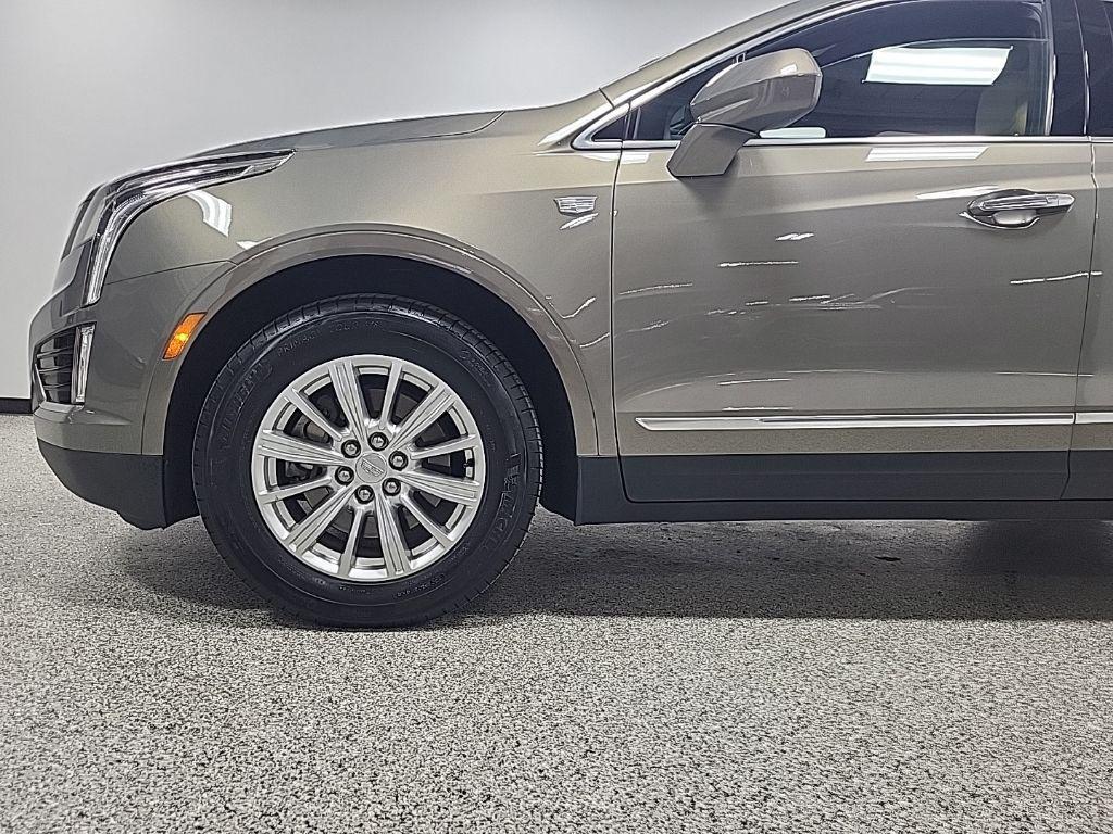 used 2018 Cadillac XT5 car, priced at $21,885