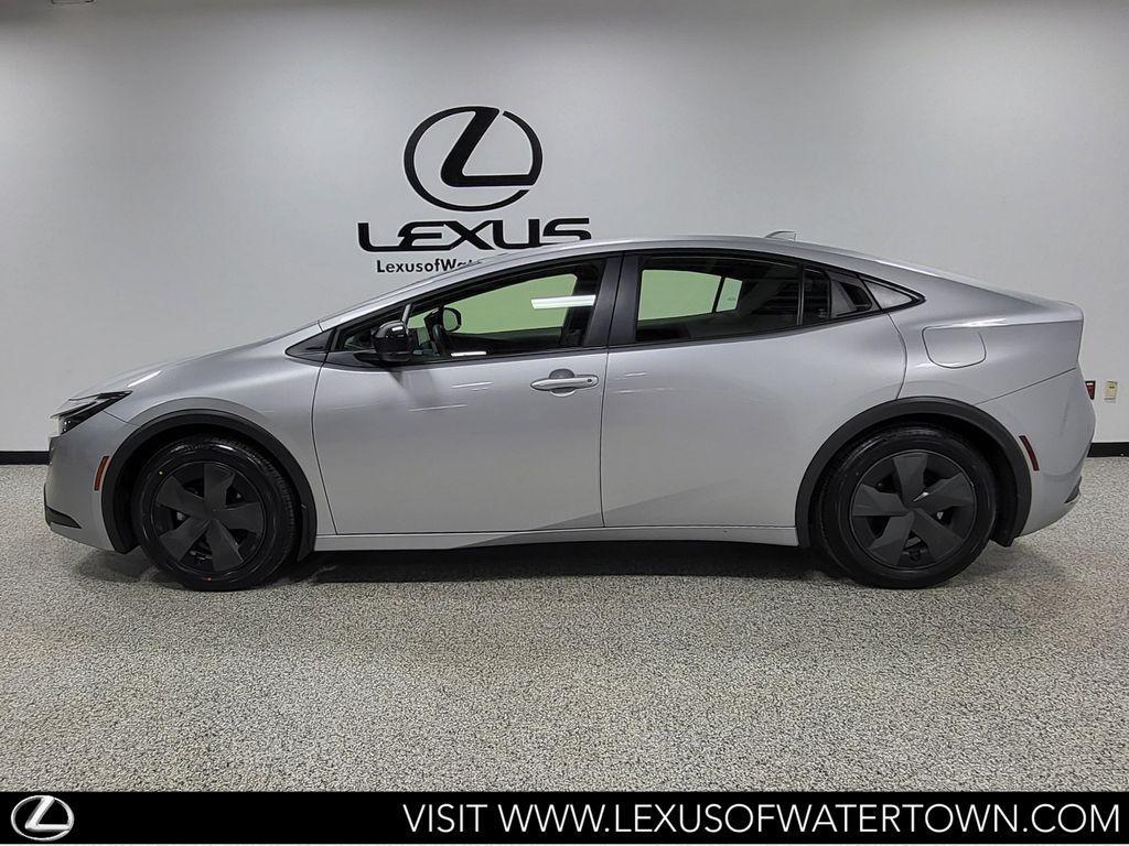 used 2024 Toyota Prius car, priced at $25,886