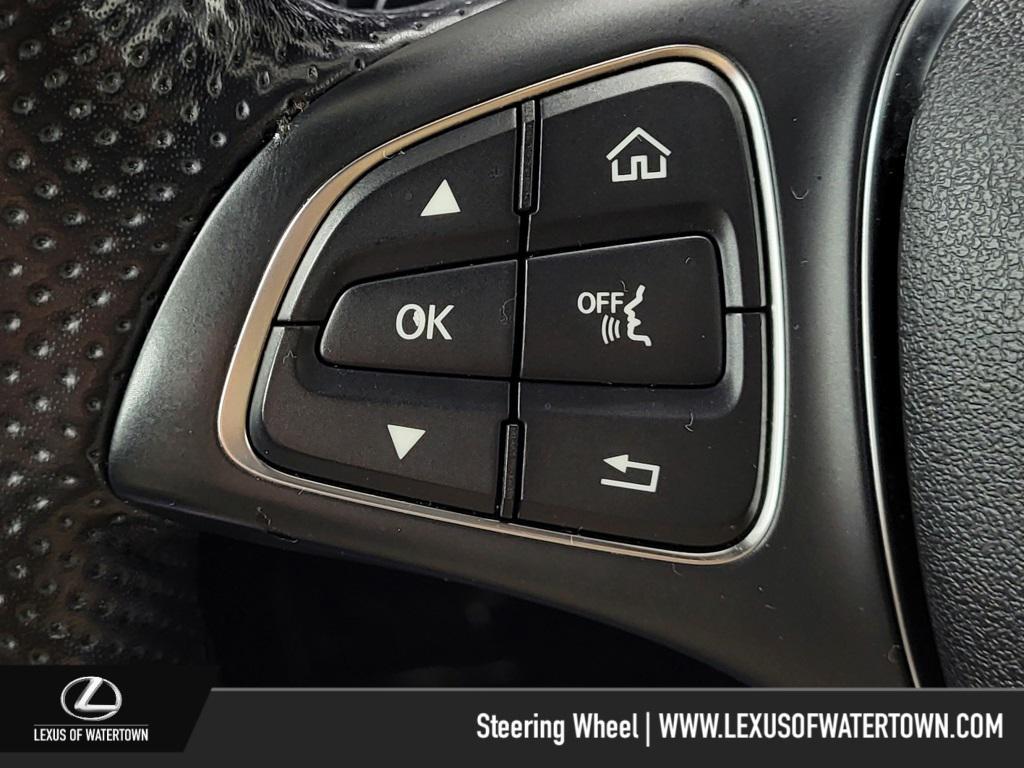 used 2019 Mercedes-Benz GLC 300 car, priced at $23,993