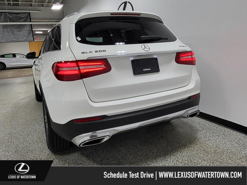 used 2019 Mercedes-Benz GLC 300 car, priced at $23,993