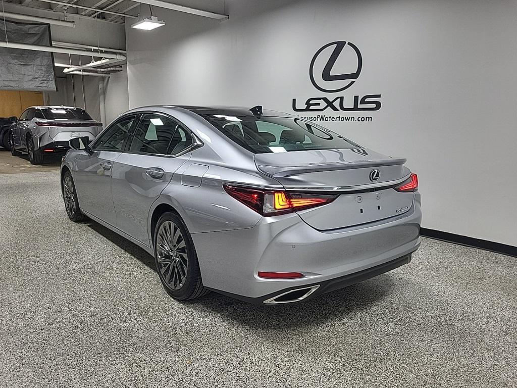 used 2024 Lexus ES 350 car, priced at $46,993
