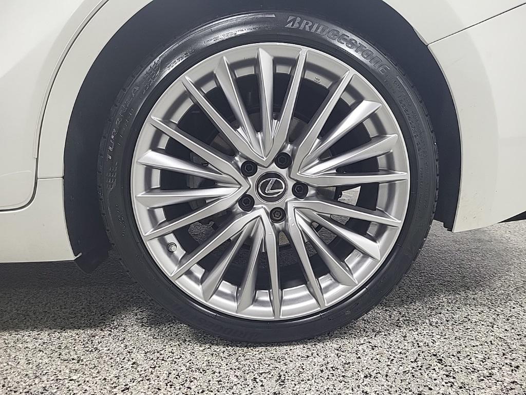 used 2022 Lexus IS 300 car, priced at $38,997