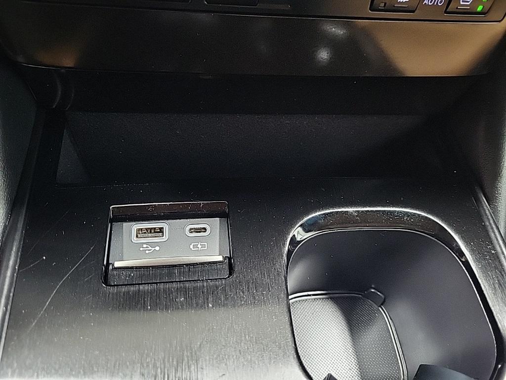 used 2023 Lexus ES 350 car, priced at $38,884