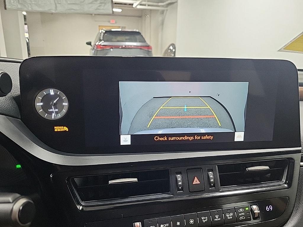 used 2023 Lexus ES 350 car, priced at $38,884