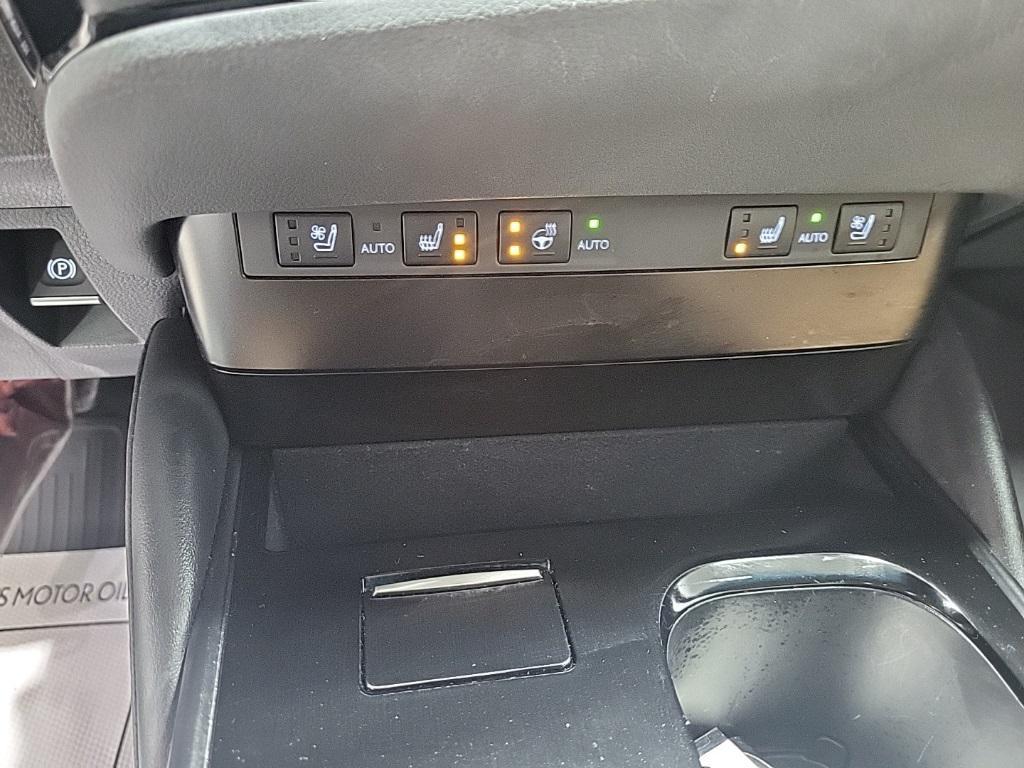 used 2024 Lexus ES 350 car, priced at $41,996