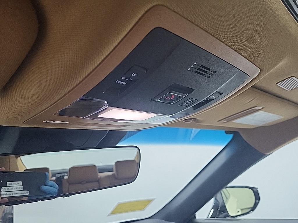 used 2024 Lexus ES 350 car, priced at $41,996