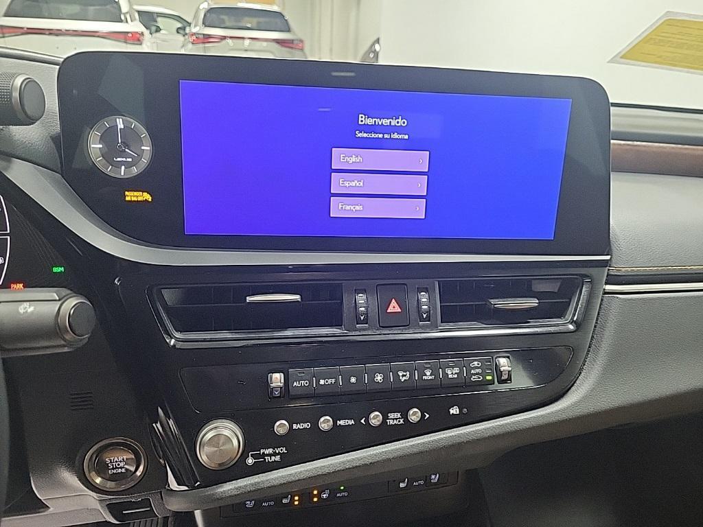 used 2024 Lexus ES 350 car, priced at $41,996