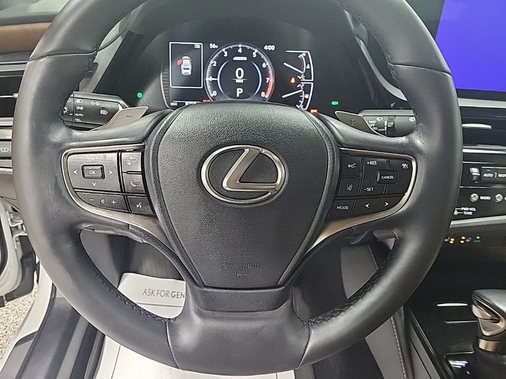 used 2024 Lexus ES 350 car, priced at $41,996