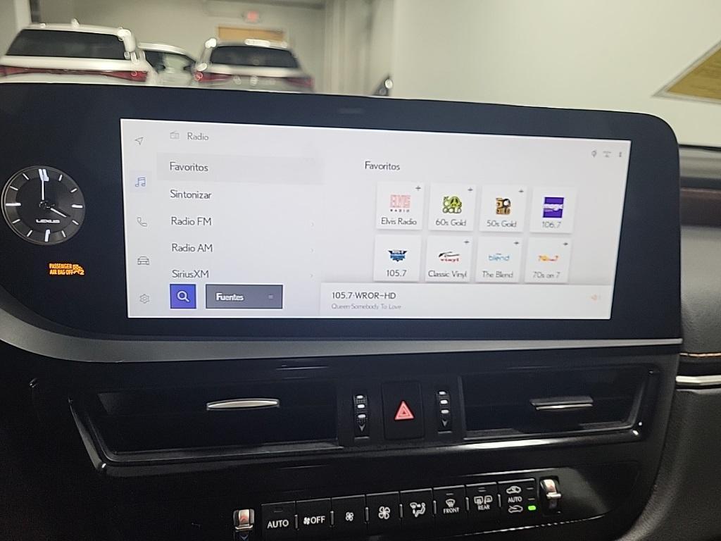 used 2024 Lexus ES 350 car, priced at $41,996