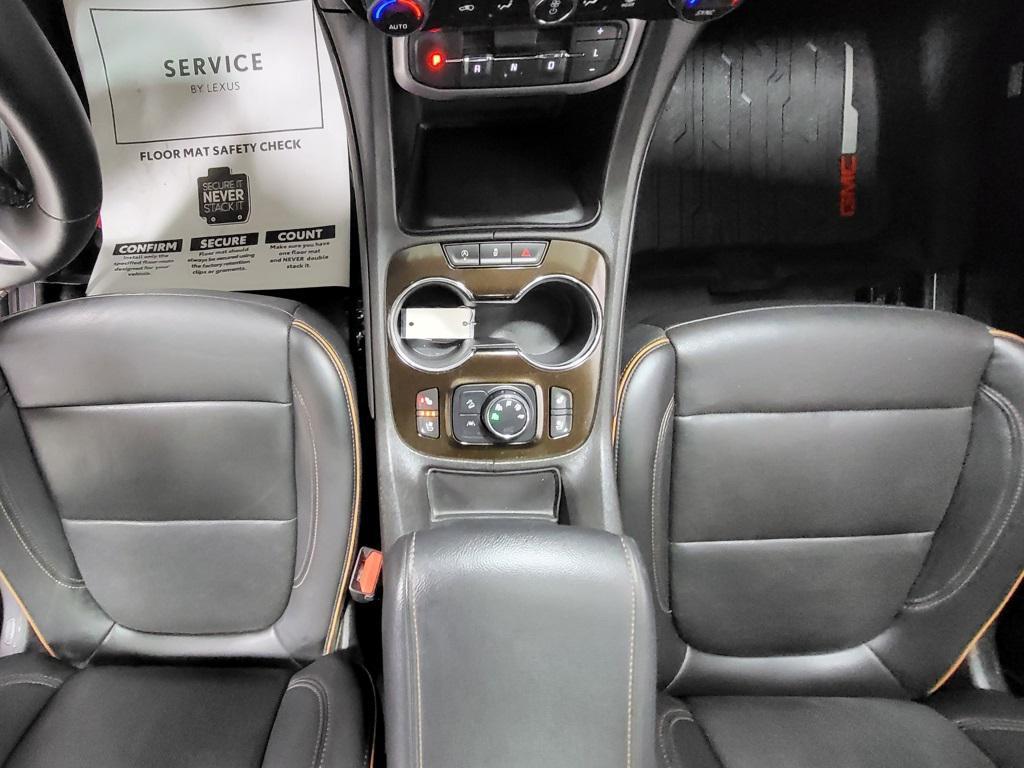 used 2023 GMC Acadia car, priced at $32,555