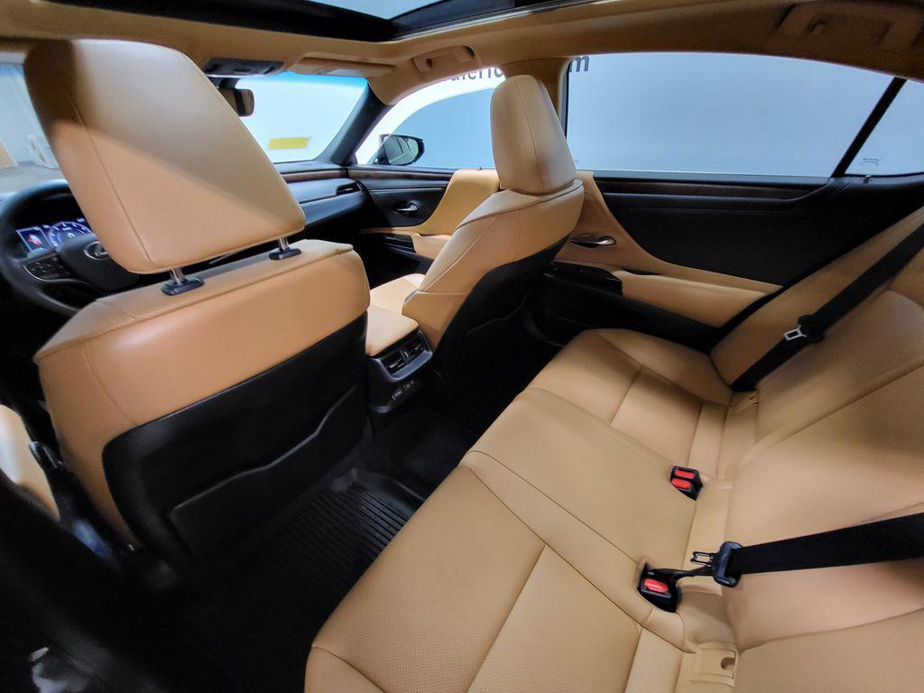 used 2023 Lexus ES 350 car, priced at $36,333