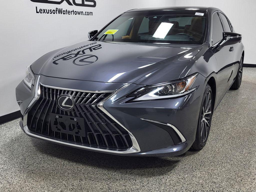 used 2023 Lexus ES 350 car, priced at $36,333