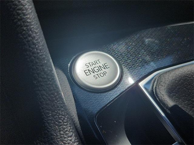 new 2025 Volkswagen Taos car, priced at $29,277