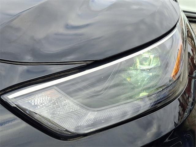 used 2023 Toyota Highlander car, priced at $37,151