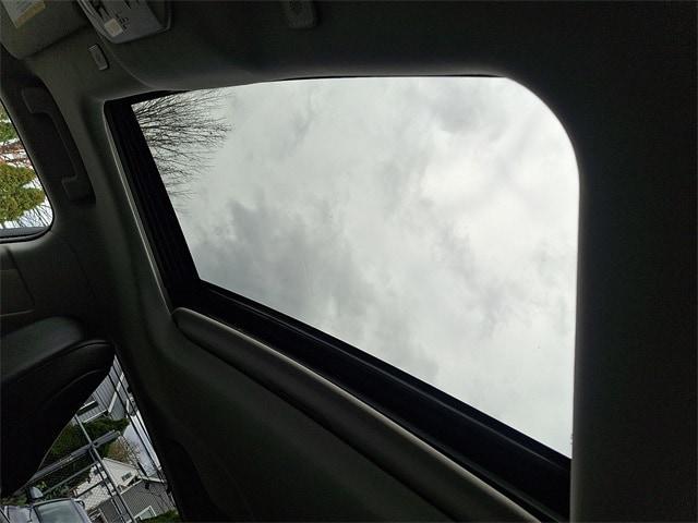 used 2023 Toyota Highlander car, priced at $37,151