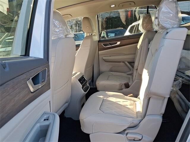 new 2026 Volkswagen Atlas car, priced at $55,922