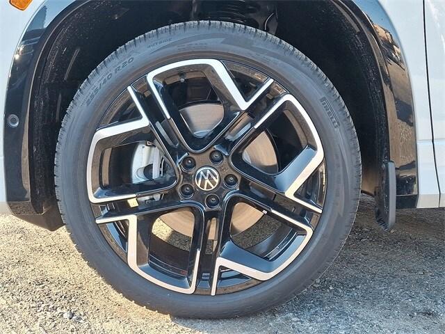new 2026 Volkswagen Tiguan car, priced at $46,068