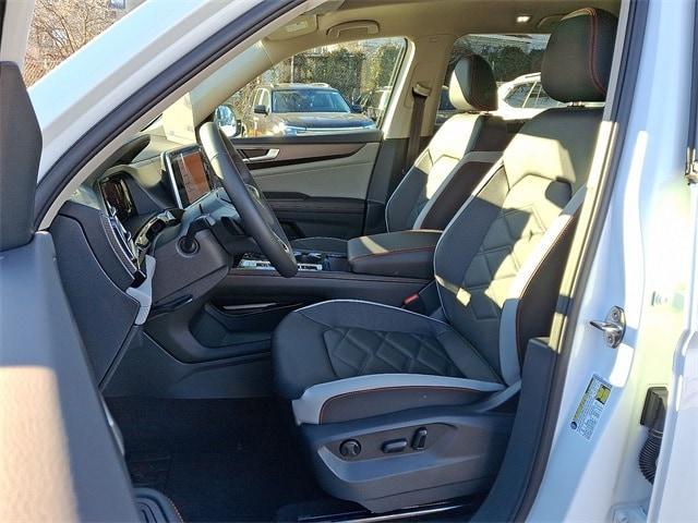 new 2026 Volkswagen Atlas car, priced at $46,777