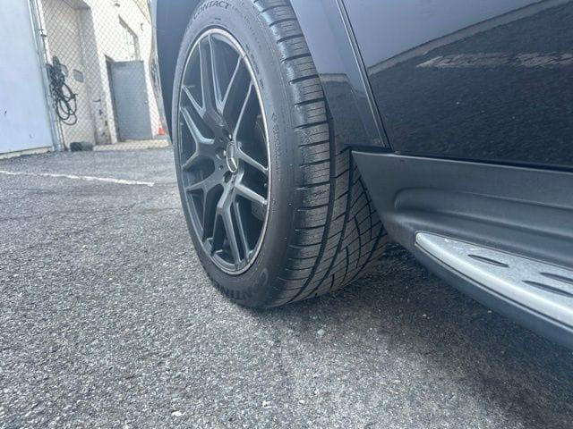 Mercedes-Benz GLS view 49