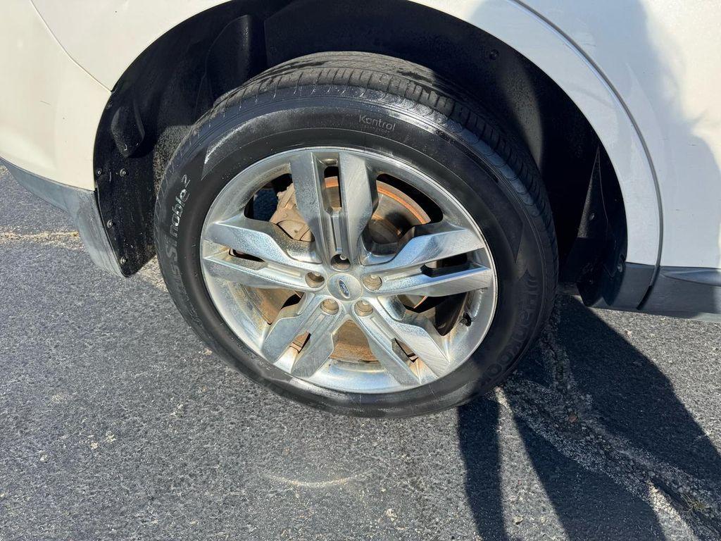 used 2011 Ford Edge car, priced at $5,991