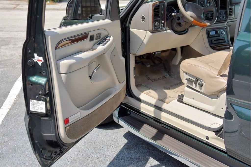 used 2002 Cadillac Escalade car, priced at $9,998