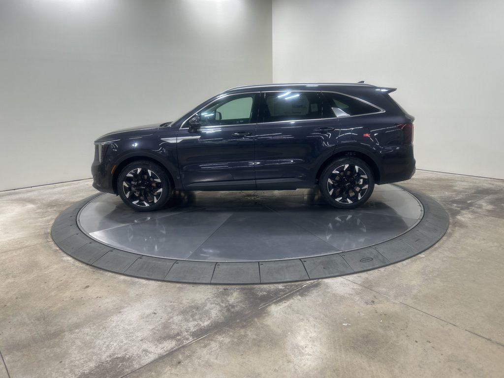 new 2025 Kia Sorento car, priced at $37,030