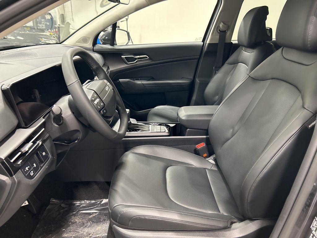 new 2026 Kia Sportage car, priced at $33,281