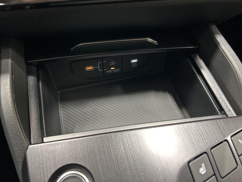 new 2026 Kia Sportage car, priced at $34,403