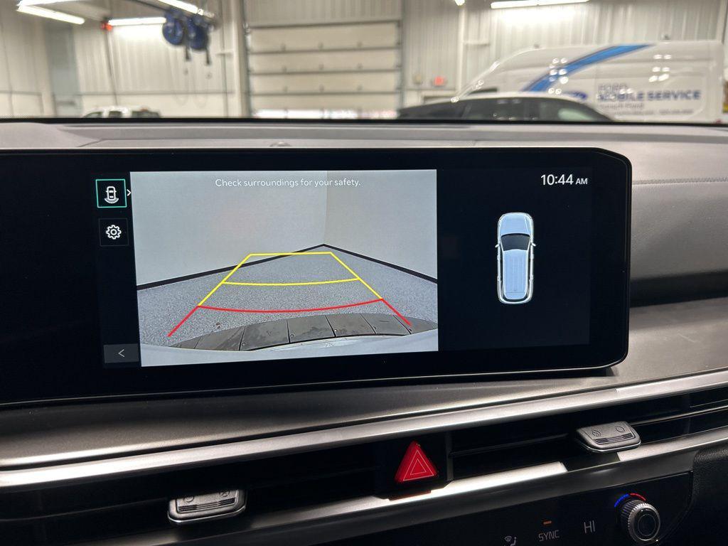 new 2026 Kia Sorento car, priced at $40,590