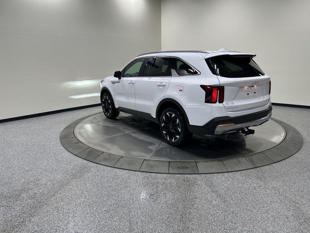 new 2026 Kia Sorento car, priced at $40,590