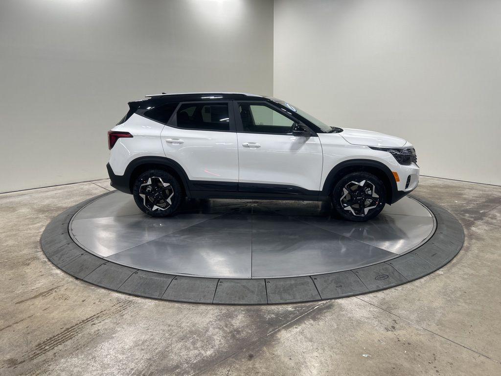 new 2026 Kia Seltos car, priced at $28,198