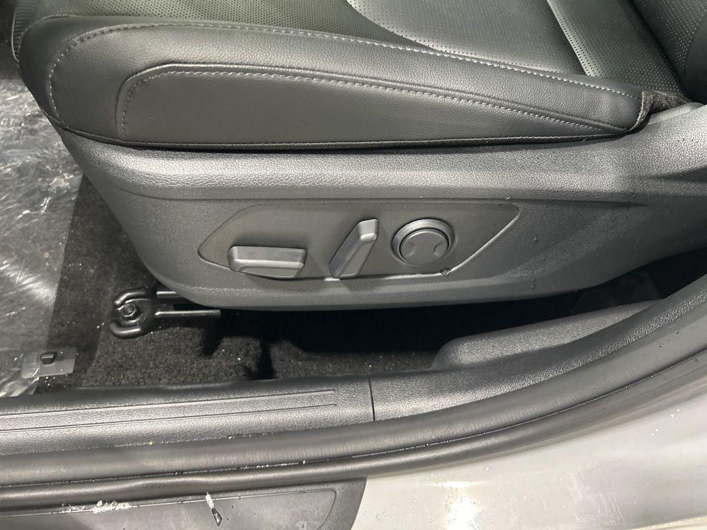 new 2026 Kia Sportage car, priced at $35,089