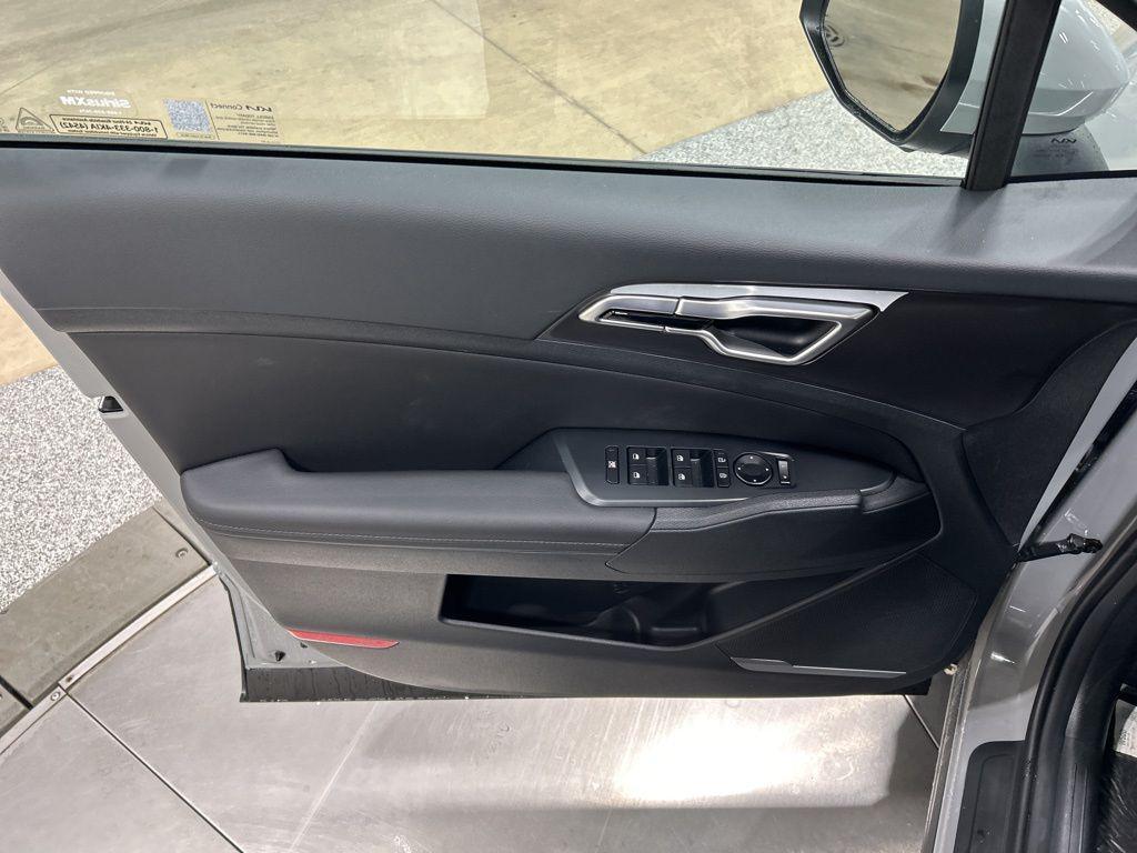 new 2026 Kia Sportage car, priced at $35,089