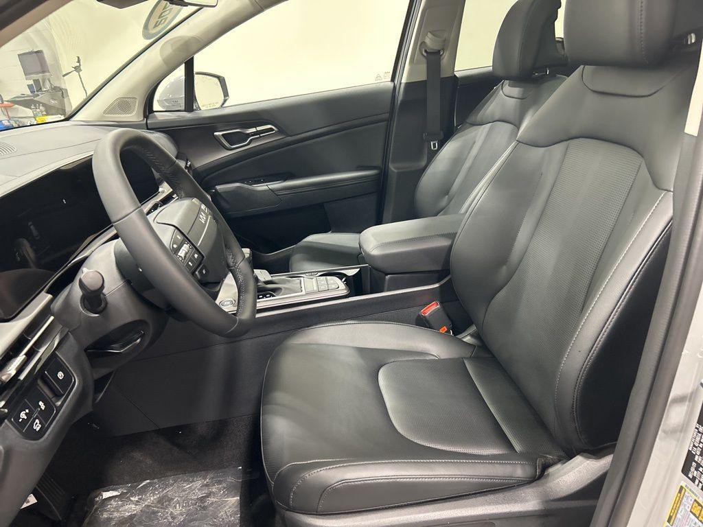 new 2026 Kia Sportage car, priced at $35,089