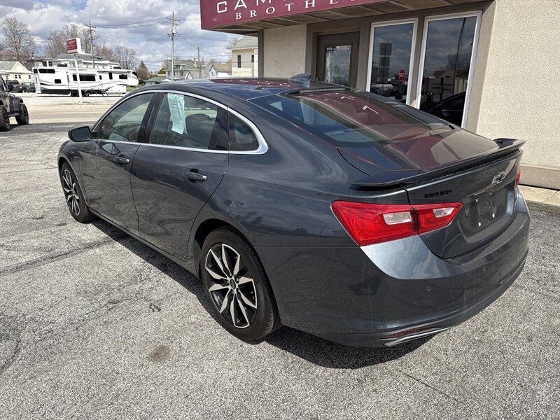 2021 Shadow Gray Metallic Chevrolet Malibu