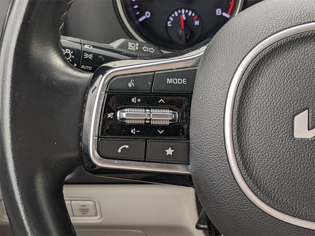 used 2022 Kia Carnival car, priced at $22,592