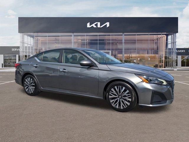 used 2023 Nissan Altima car, priced at $15,371