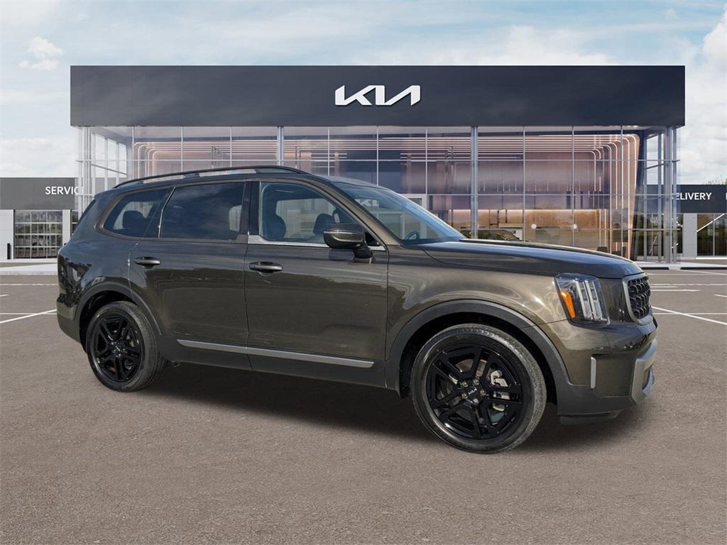 used 2023 Kia Telluride car, priced at $34,345