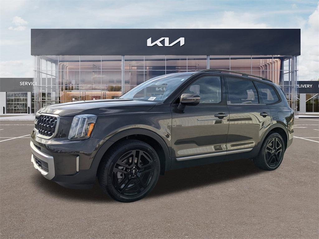 used 2023 Kia Telluride car, priced at $34,345