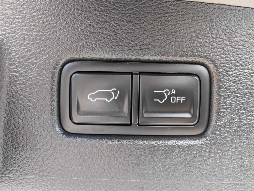 used 2023 Kia Telluride car, priced at $34,345