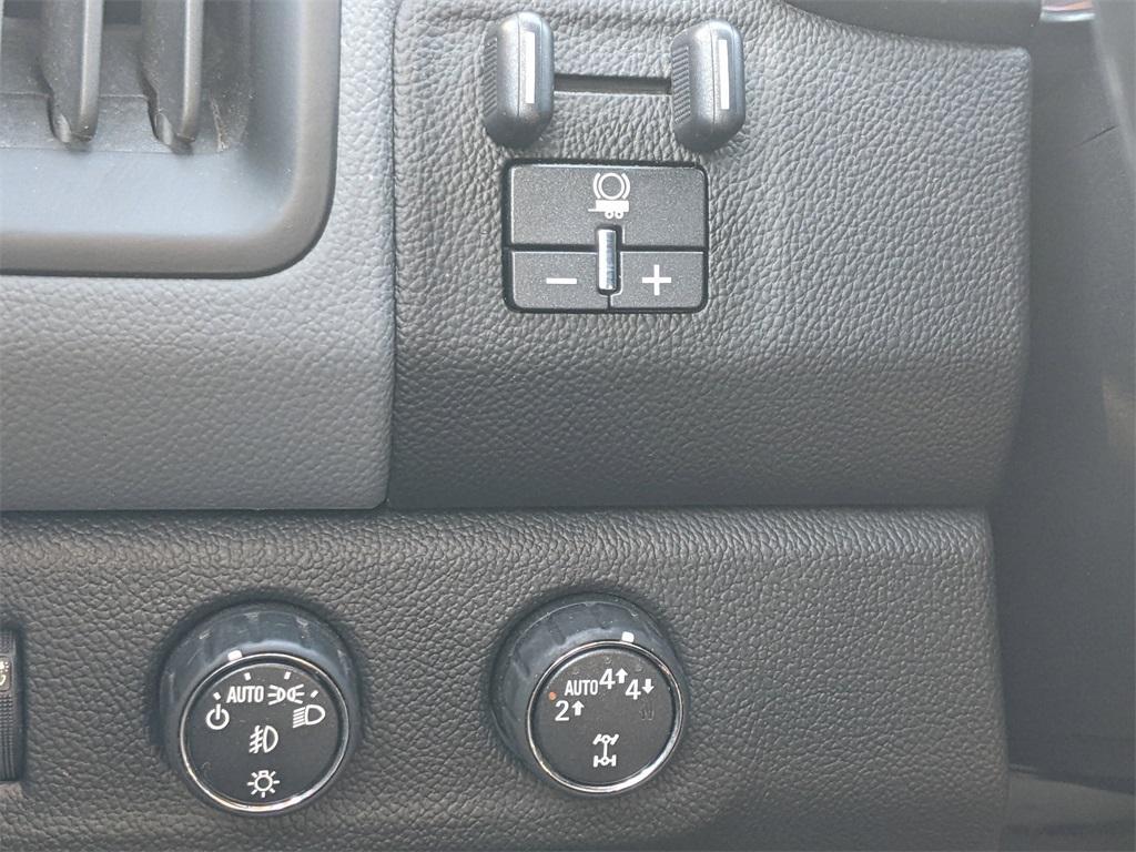 used 2017 Chevrolet Colorado car, priced at $19,436