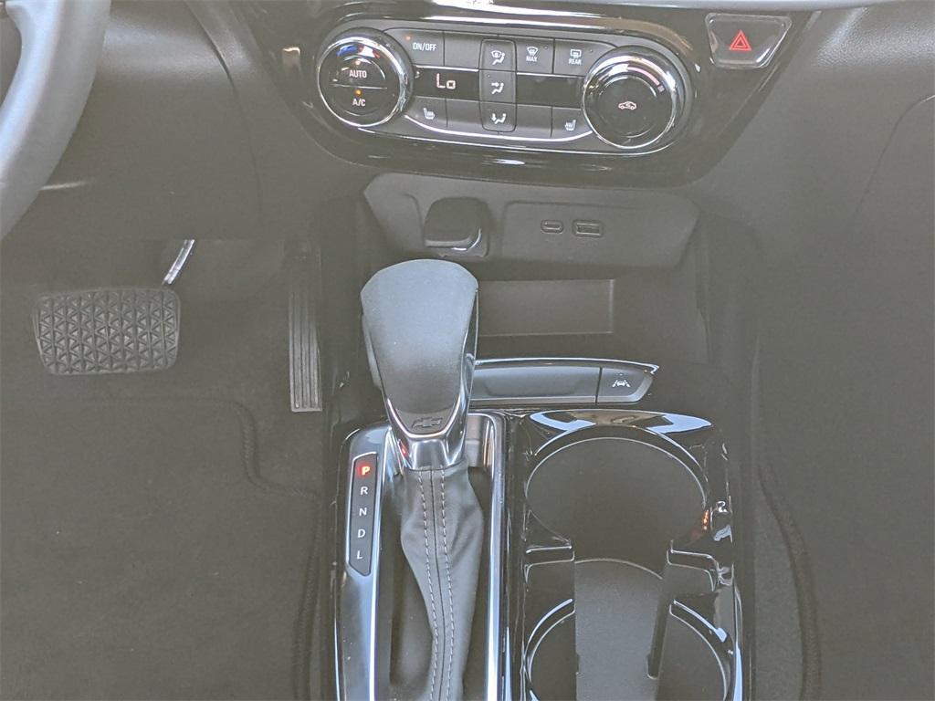 used 2024 Chevrolet Trax car, priced at $18,664