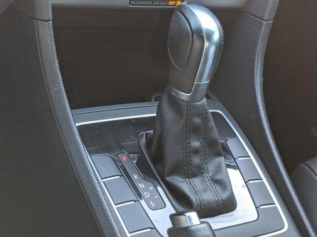 used 2014 Volkswagen Passat car