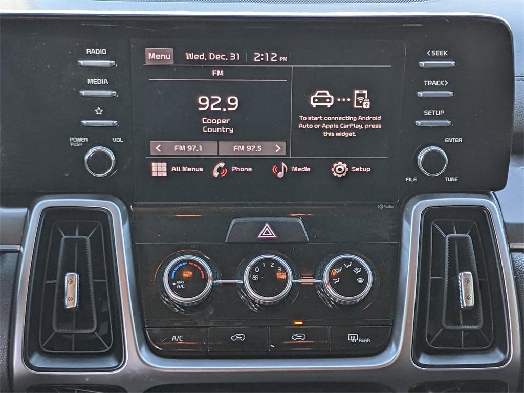 used 2023 Kia Sorento car, priced at $19,933