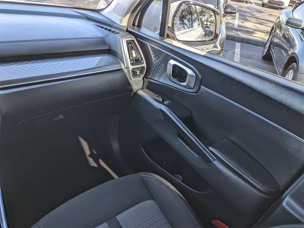 used 2023 Kia Sorento car, priced at $19,933