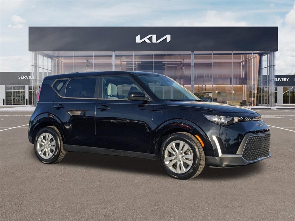 used 2023 Kia Soul car, priced at $15,118