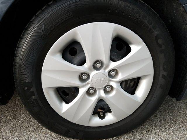 new 2016 Kia Forte car