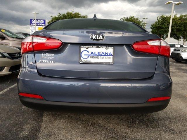 new 2016 Kia Forte car