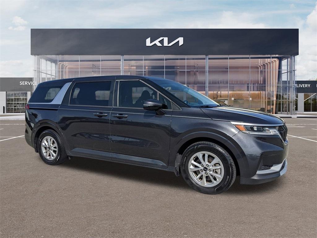 used 2023 Kia Carnival car, priced at $24,982