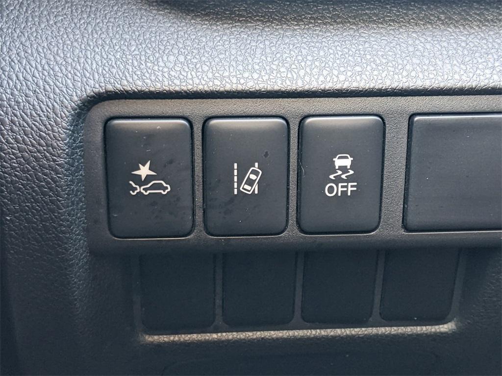 used 2024 Mitsubishi Eclipse Cross car, priced at $18,734